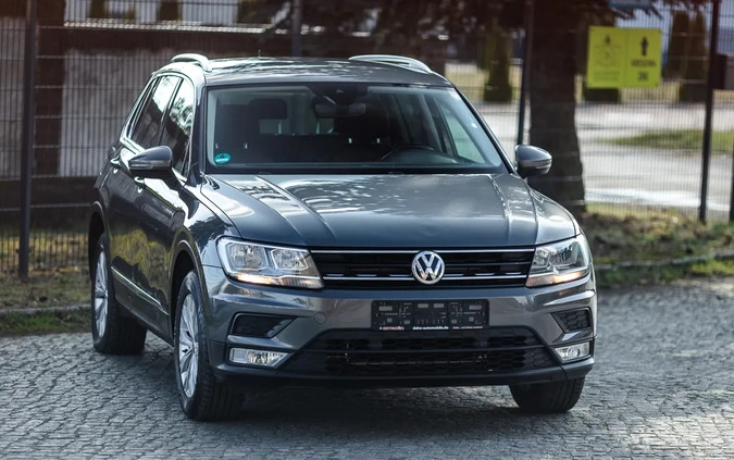 Volkswagen Tiguan cena 67900 przebieg: 159000, rok produkcji 2017 z Szamocin małe 631